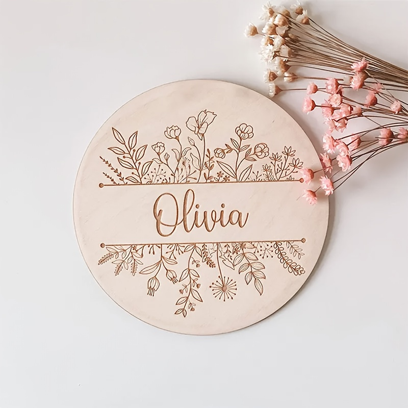 Baby Products Decoration - Personalisierte Blumen-Gravur Namensplakette, Maßgefertigtes Rundes Holzschild,